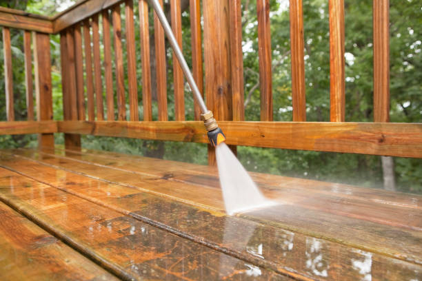 Best Pool Deck Cleaning in Penhook, VA